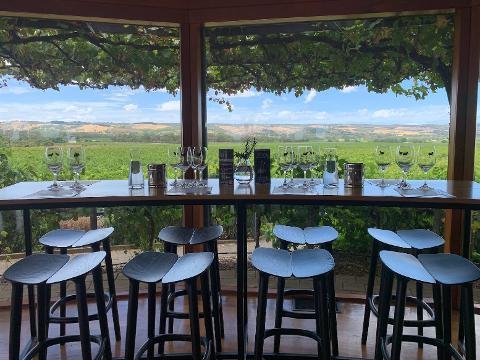 Where's the Ideal Spot for Lunch During Your McLaren Vale Wine Tour?