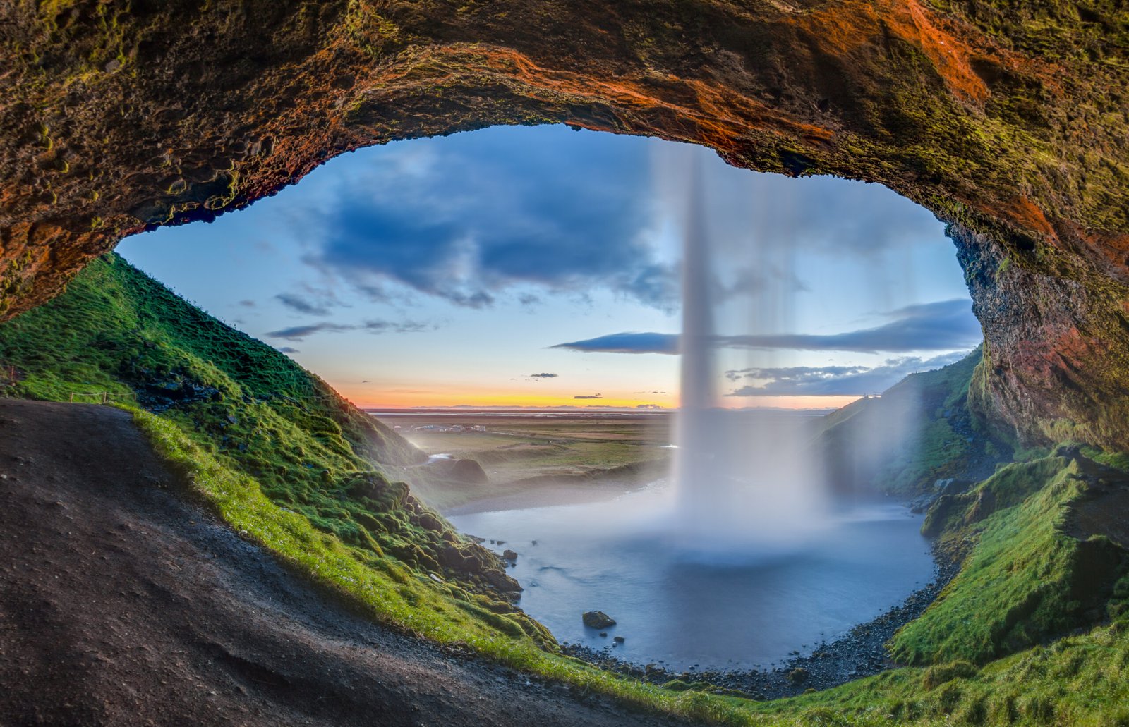 Waterfall in Dubai